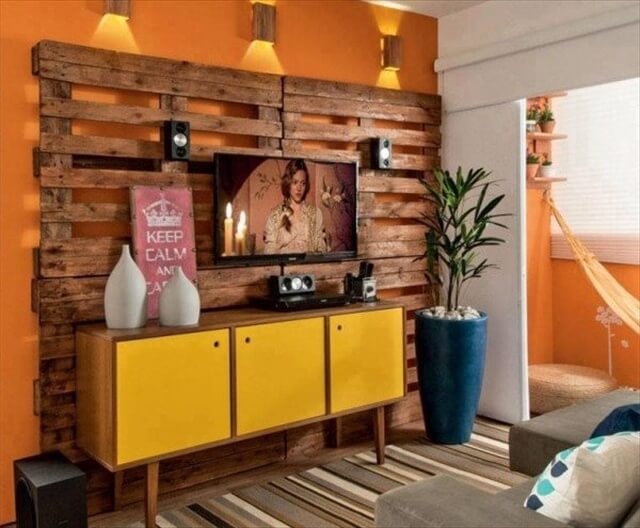 Pallet Wall Art and Decor Ideas | Pallet Furniture DIY