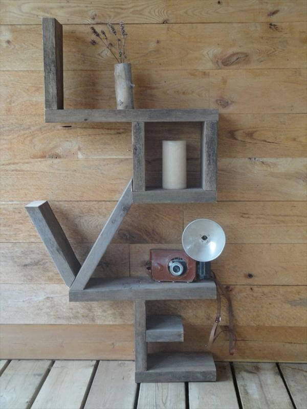 12 DIY Wooden Shelves Made From Pallets | Pallet Furniture DIY