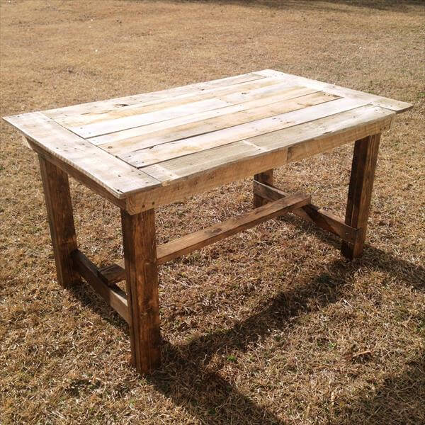 DIY Pallet Table | Pallet Furniture DIY